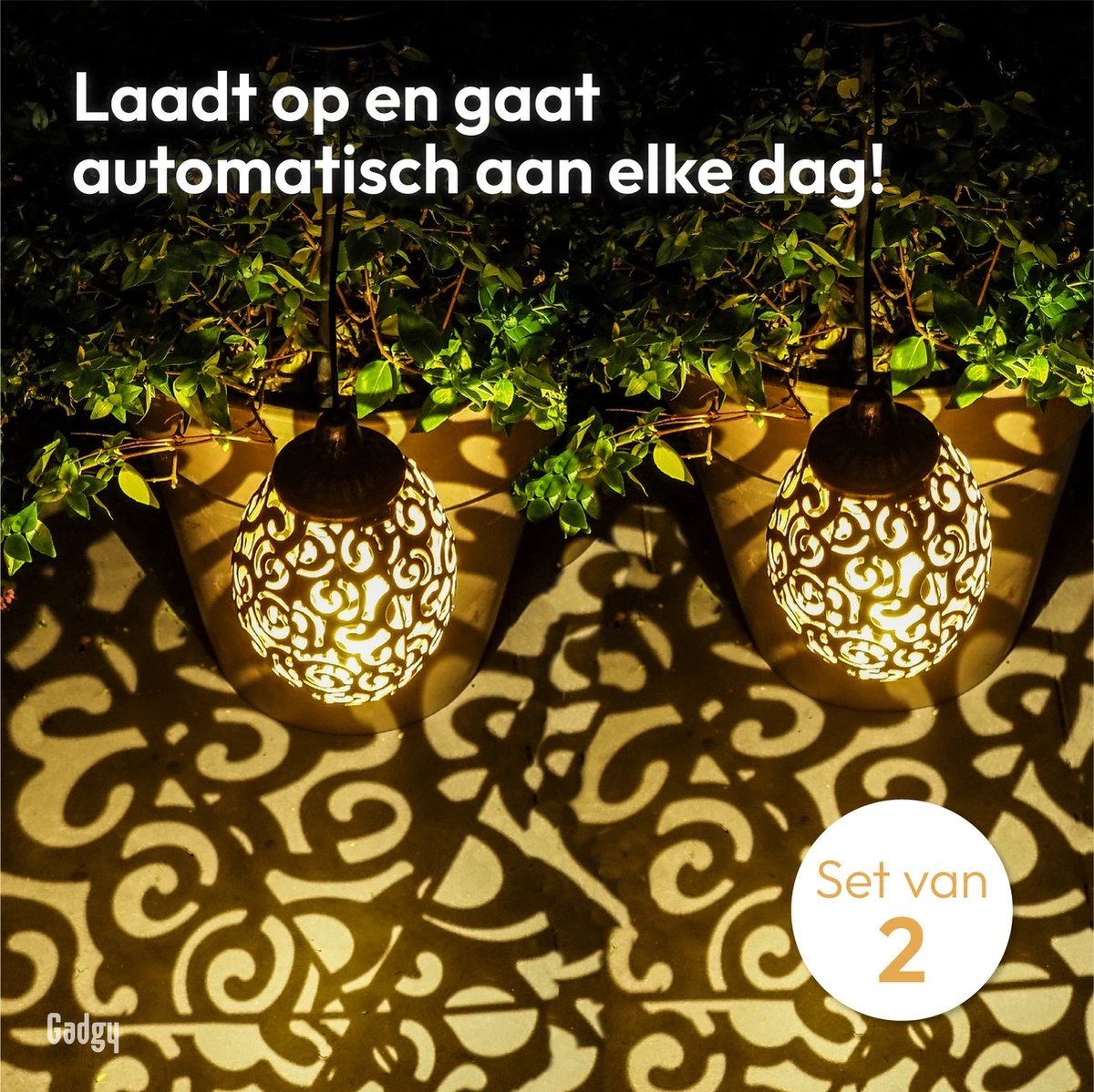 Gadgy Solar Hangende Oosterse Lantaarn 2st. - Solar Tuinverlichting Op Zonneenergie – Led Buitenverlichting Met Dag/Nacht Sensor - Tuinlantaarn - Brons - Metaal - Afbeelding 3