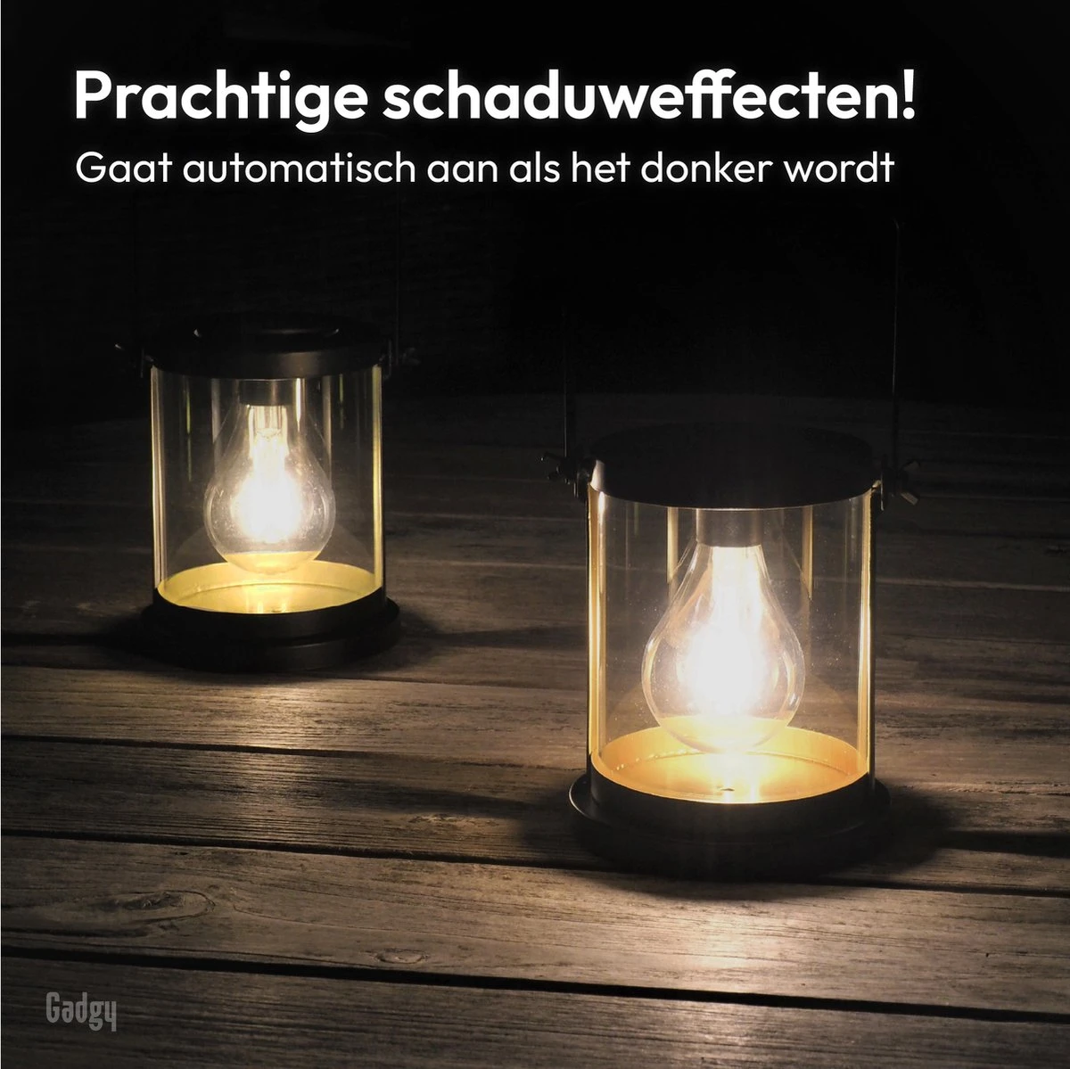 Gadgy Solar Lantaarn Glas Met Led Gloeilamp - Tafellamp Set Van 2 - Solar Tuinverlichting Op Zonneenergie - Led Buitenverlichting Met Dag/Nacht Sensor - Tuinlantaarn - 16.5x14.5CM - Afbeelding 6