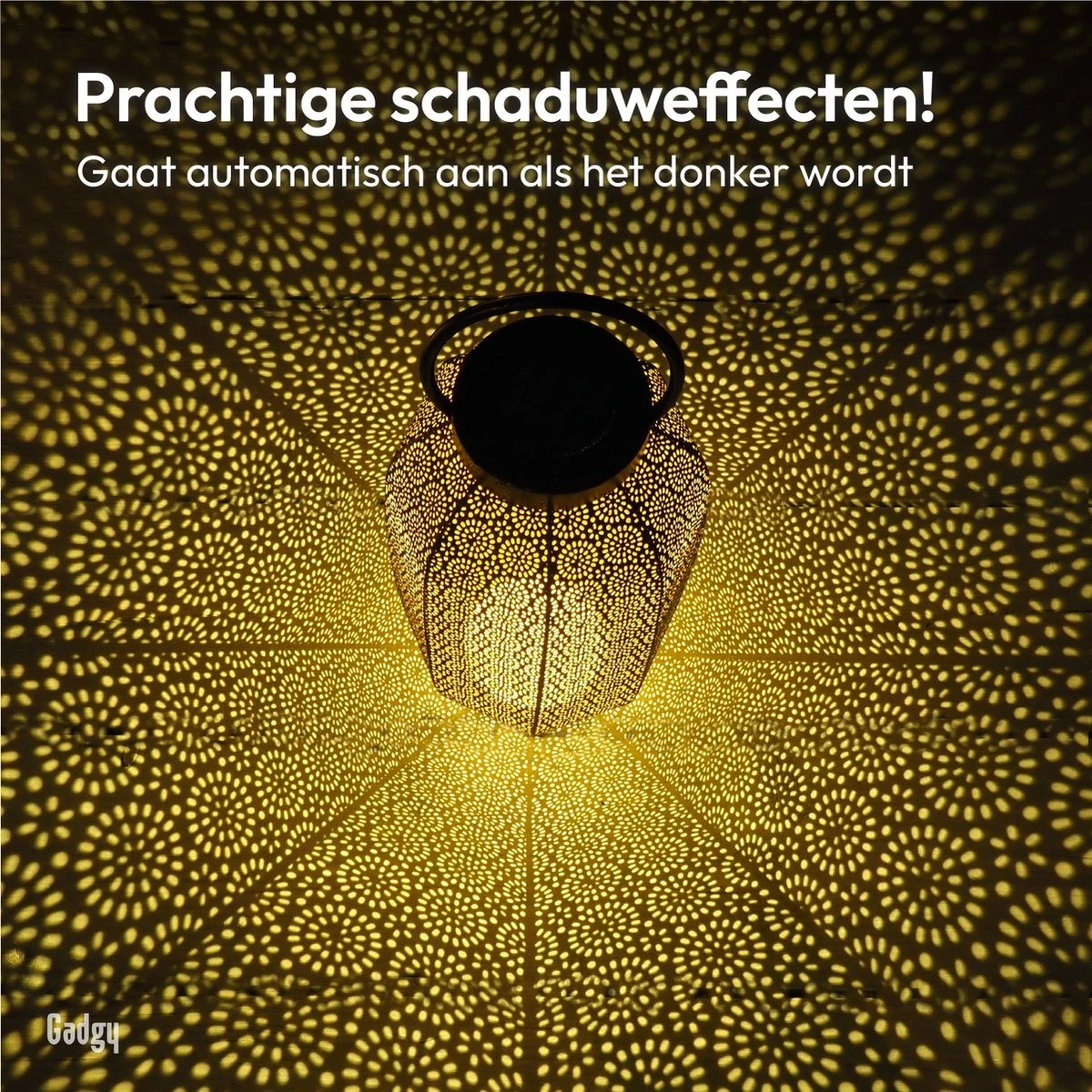 Gadgy Solar Lantaarn Bloem Groot - Solar Tuinverlichting Op Zonneenergie - Led Buitenverlichting Met Dag/nacht Sensor - Tafellamp - Tuinlantaarn - Metaal - 36 X Ø20 Cm - Zwart / Goud - Afbeelding 3