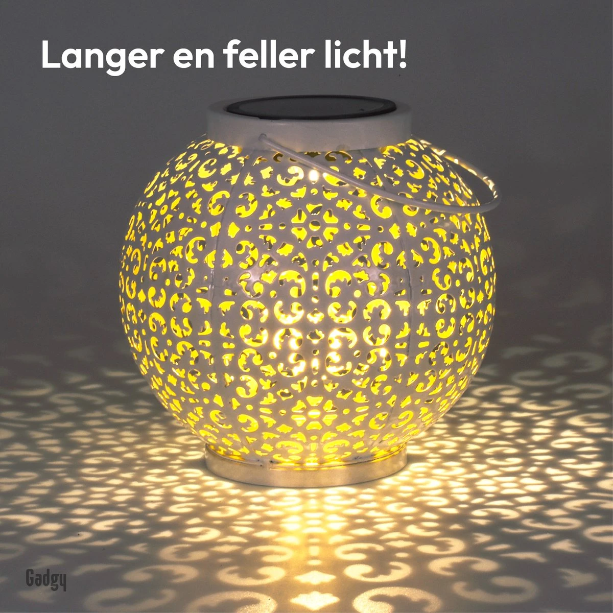 Gadgy Solar Lantaarn Rond Wit - Solar Tuinverlichting Op Zonneenergie - Led Buitenverlichting Met Dag/nacht Sensor - Tuinlantaarn - Hanglamp - Tafellamp Metaal - 20 X Ø17.5 Cm - Afbeelding 6