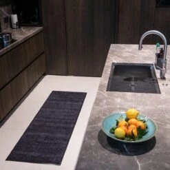 Virusreducerende Keukenmat/Keukenloper Studio M - HYGIENE PRO - Keukentapijt - 60X180 Cm - Zwart - Loper Tapijt - Loper Gang - Loper Vloerkleed - Verschillende Afmetingen