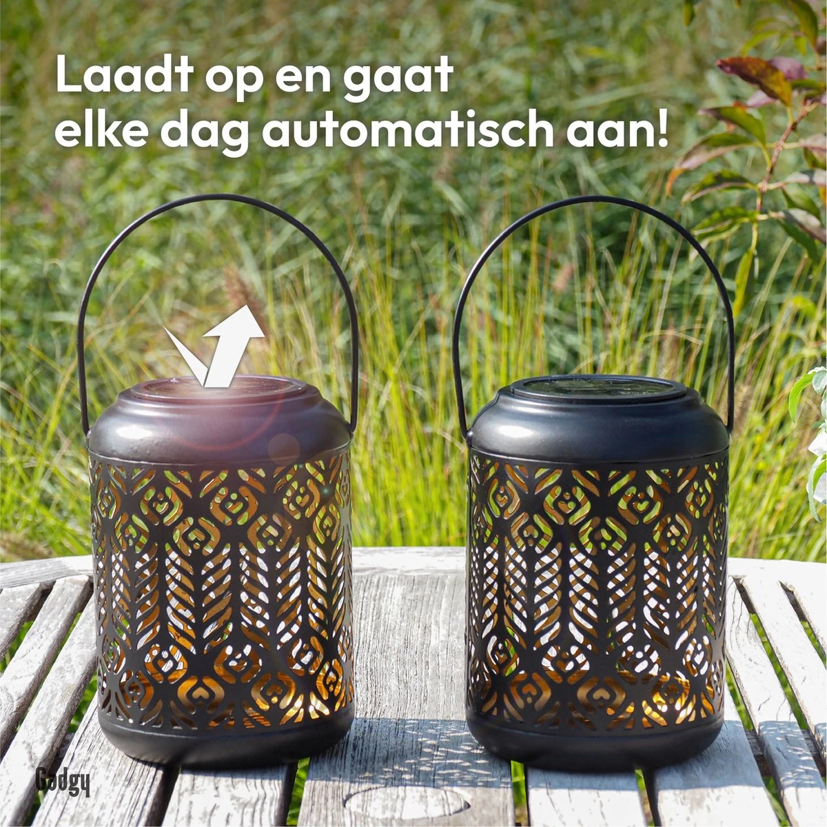 Gadgy Solar Lantaarn Pauw - Tafellamp Set Van 2 - Solar Tuinverlichting Op Zonneenergie - Led Buitenverlichting Met Dag/nacht Sensor - Hanglamp - Tuinlantaarn - 27 X Ø 12.5 Cm - Zwart/Goud - Metaal - Afbeelding 2