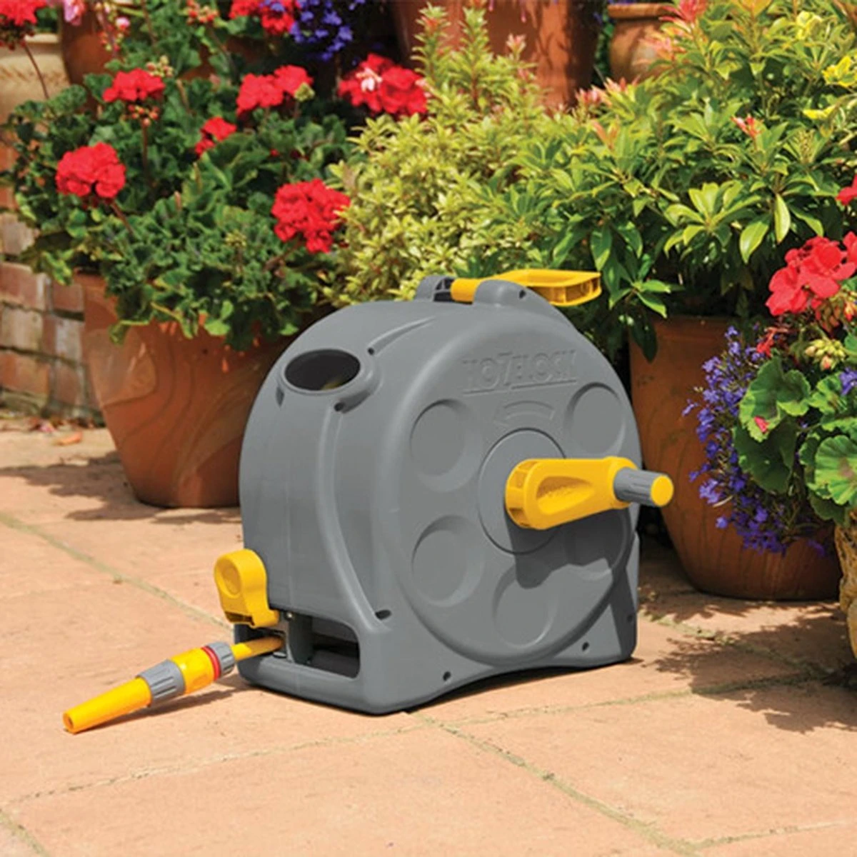 Hozelock Compact Enclosed Reel 2 In 1 - 25 Meter - Slangbox En Muurhaspel In één - Grijs - Afbeelding 2