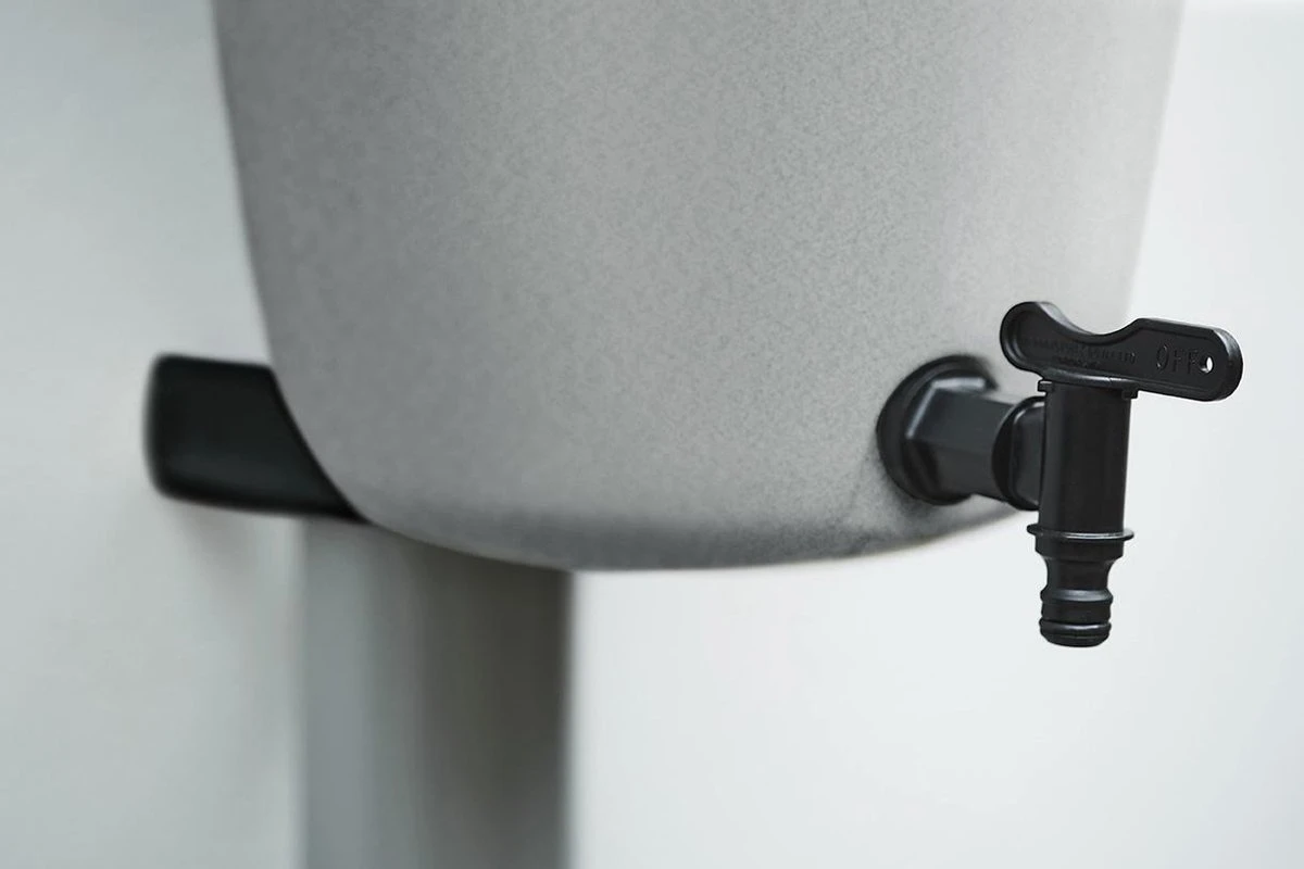 Elho Green Basics Rain Catcher 33 - Regenton Voor Balkonbuiten - Ø 33.5 X H 73.5 Cm - Grijs/Living Concrete - Afbeelding 7