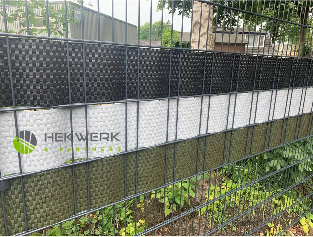 1 Rol Privacyband - Vlechtband Voor DSM Hekwerk Imitatie Rotan Groen 255x19cm - Afbeelding 3