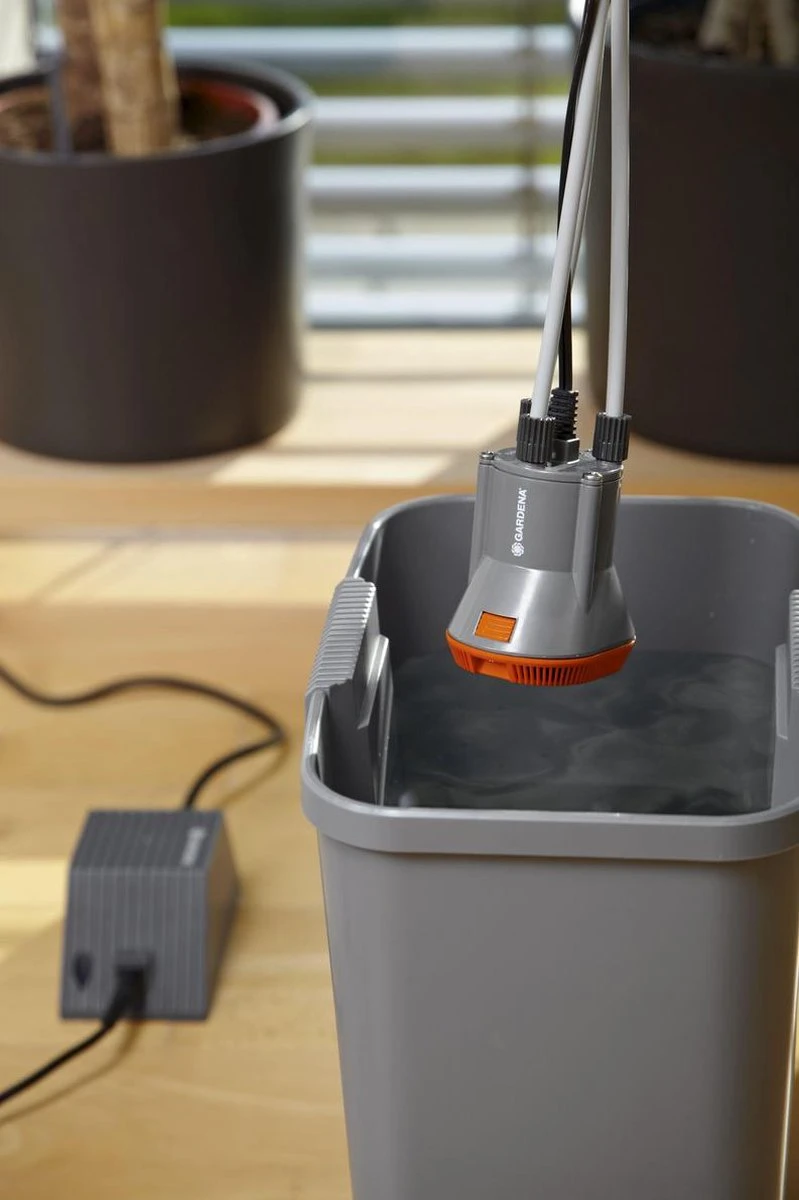 GARDENA Vakantiebewateringsset Duppelsysteem - Geschikt Voor 36 Potplanten - Incl. 9l Vat - Afbeelding 3